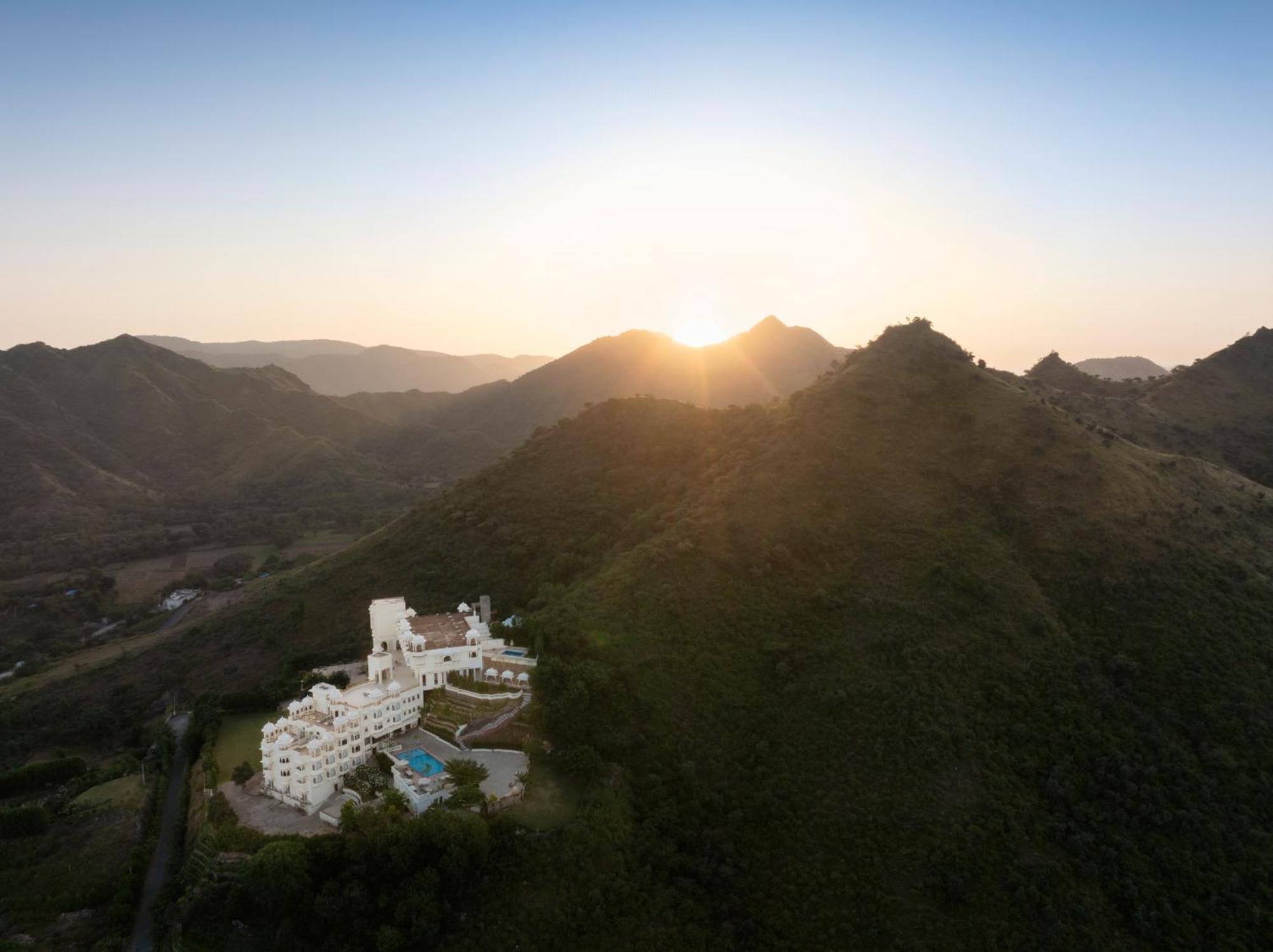 Bhairavgarh Palace Udaipur Exterior photo