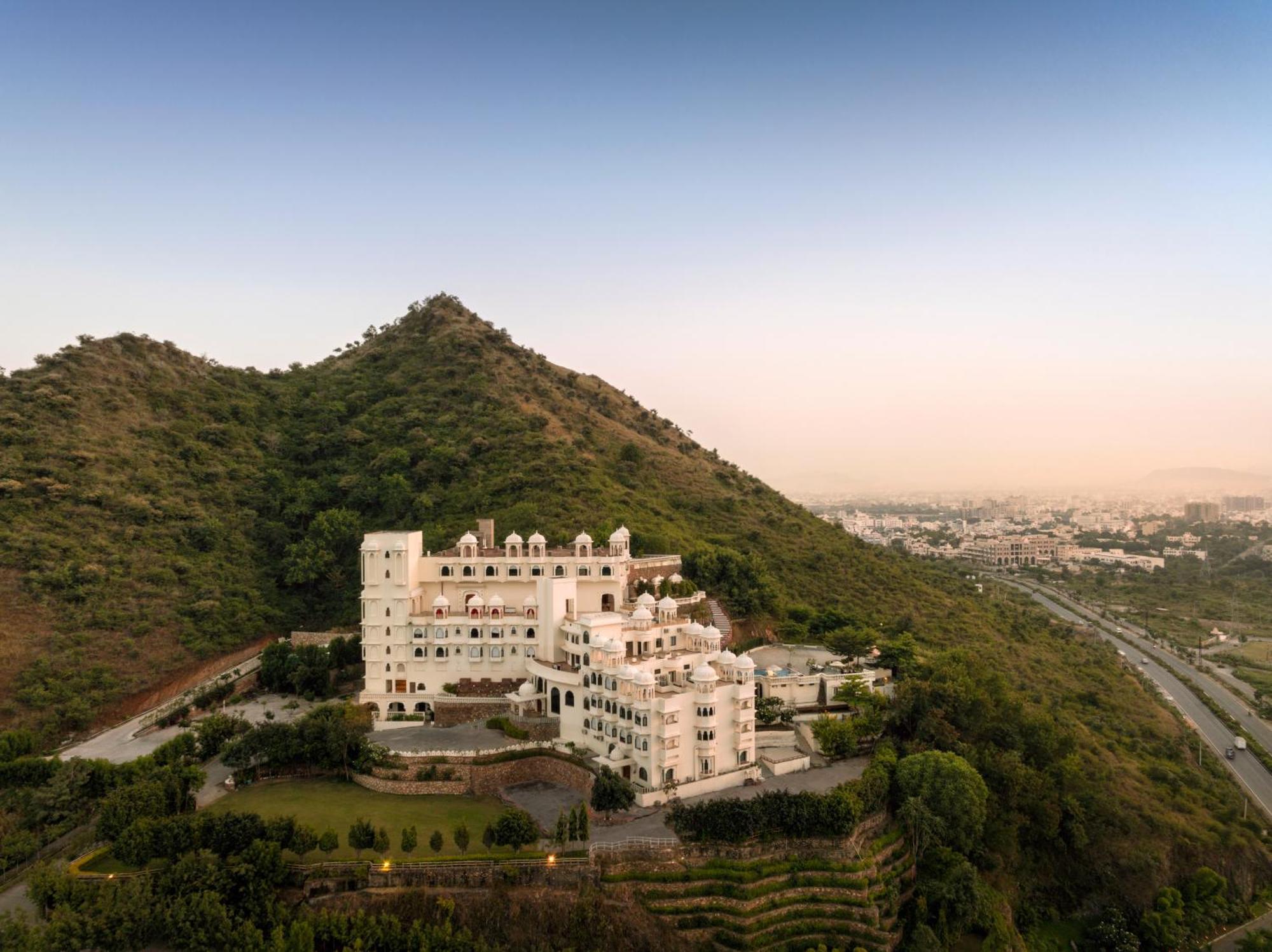 Bhairavgarh Palace Udaipur Exterior photo